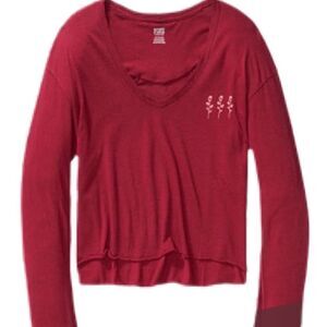 Victoria’s Secret PINK long sleeve V-neck Lightweight Crop tee shirt top Maroon